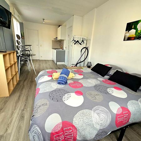 Le Mat Studio Etoile แซงต์-เมลัวร์-เดส์-ซงด์ ภายนอก รูปภาพ
